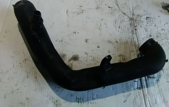 Volkswagen Golf V Intercooler hose/pipe 1K0129654