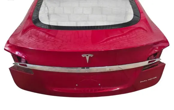Tesla Model S Tailgate/trunk/boot lid