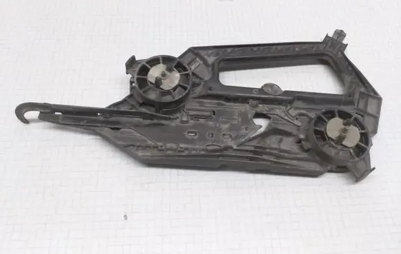 Skoda Octavia Mk2 (1Z) Other engine bay part 1Z0941340