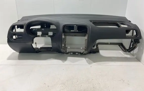 Volkswagen Cross Polo Dashboard 6r1857002ah