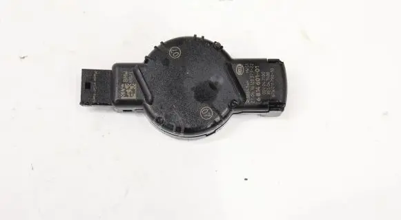 BMW 3 F30 F35 F31 Rain sensor 6814601