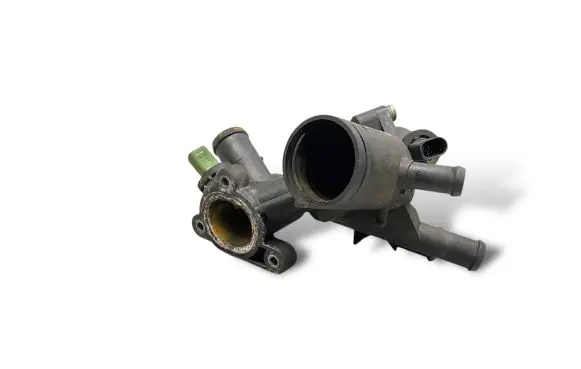 Audi A2 Thermostat housing 5482010