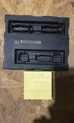 Audi A5 8T 8F Comfort/convenience module 8K0907064C