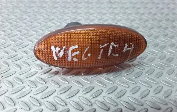 Opel Vectra B Front fender indicator light