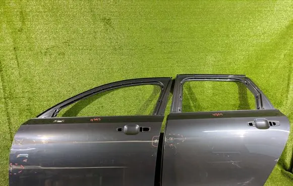 Volvo S90, V90 Front door 