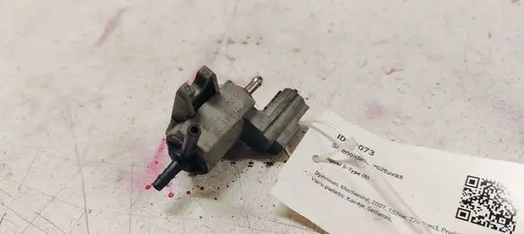 Jaguar S-Type Turbo solenoid valve 70121100 05T273