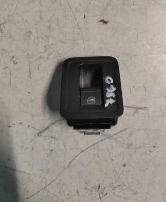 Volkswagen Caddy Electric window control switch 2K5867255