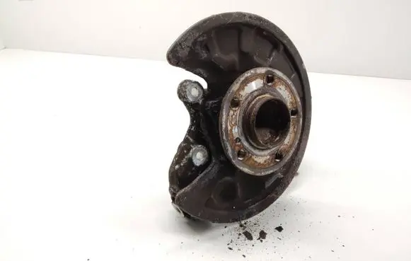 Front wheel hub spindle knuckle