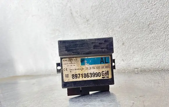 Opel Frontera B Comfort/convenience module 8971863990