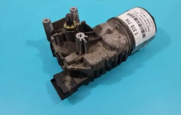 Renault Twingo II Wiper motor 0390241541 IMPRK1378714