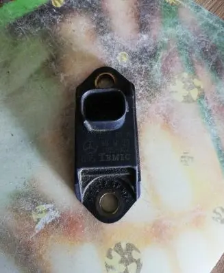 Mercedes-Benz S W220 Airbag deployment crash/impact sensor 0015428018 13854302