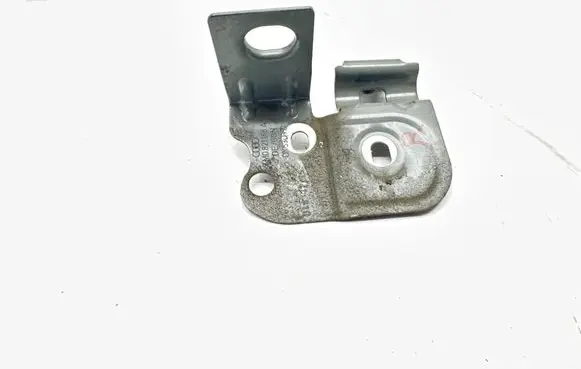 Audi Q7 4M Fender mounting bracket 4M0821168A DY53D7 01G127415