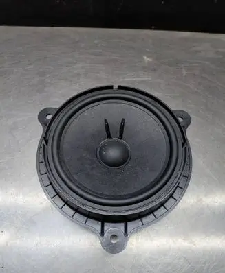 Renault Megane IV Rear door speaker 
