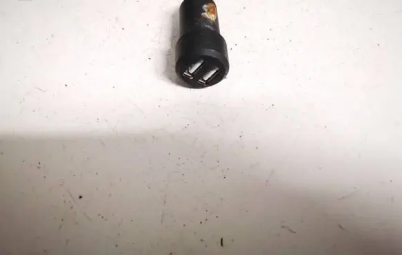 USB socket connector