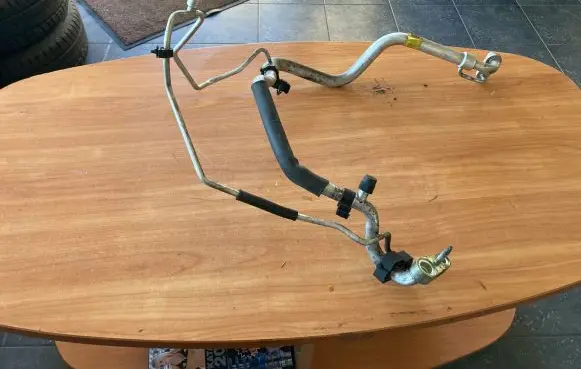 Chevrolet Trax Air conditioning (A/C) pipe/hose