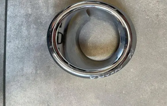 Opel Mokka Front fog light trim/grill 95021815