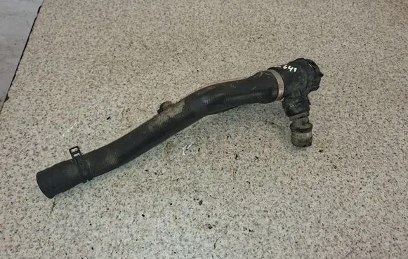 BMW 1 F20 F21 Engine coolant pipe/hose 7596832