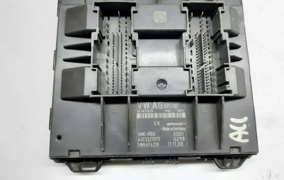 Seat Ibiza IV (6J,6P) Comfort/convenience module 6R0937087