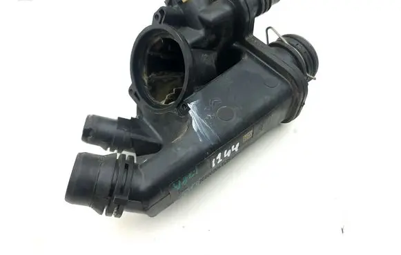 Peugeot 3008 II Thermostat/thermostat housing 9827818480