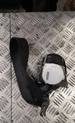 Rear seatbelt