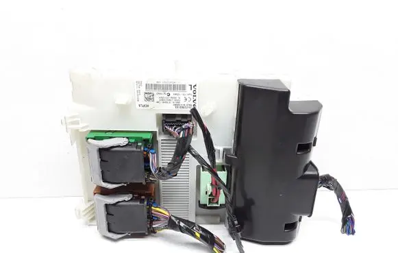 Volvo V60 Fuse module 31412969 98HL143720040CAB 31412969AA