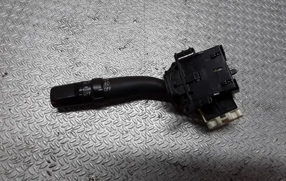 Toyota Avensis T250 Indicator stalk 8414005110