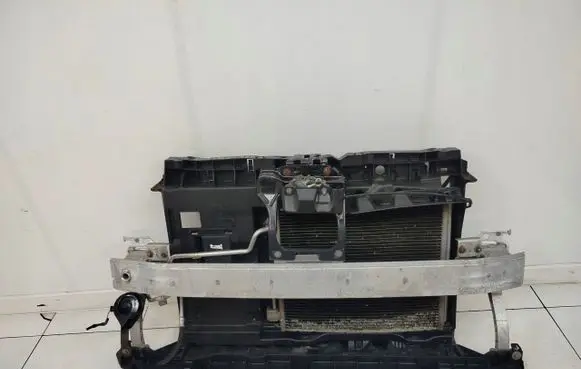 Peugeot 208 I Radiator support slam panel 