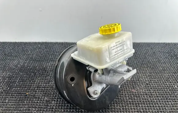 Dodge Durango III Brake booster
