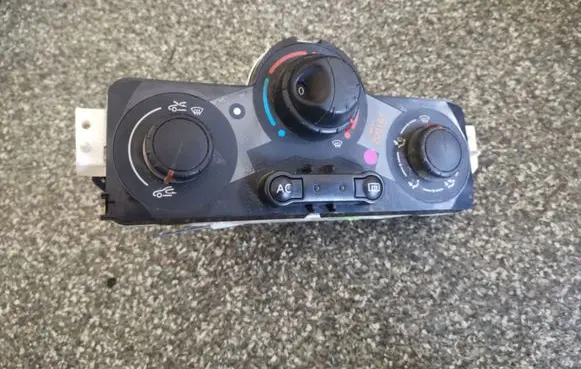 Renault Megane II Climate control unit 69420001