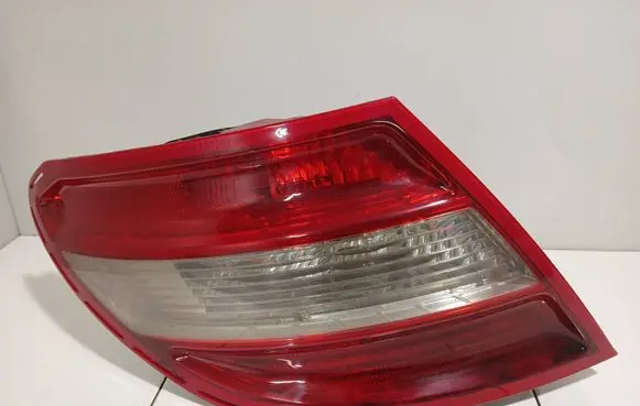 Mercedes-Benz C W204 Rear/tail lights 2048200164 753001