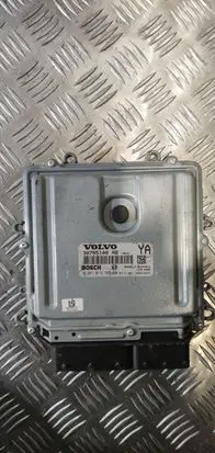 Volvo V70 Engine control unit/module 30785100