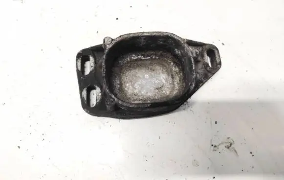Audi A4 S4 B5 8D Engine mounting bracket 800199335Q