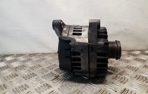 BMW 5 F10 F11 Generator/alternator 8507625