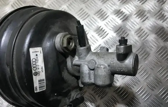 Master brake cylinder