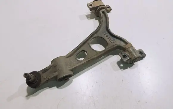 Alfa Romeo 147 Front lower control arm/wishbone