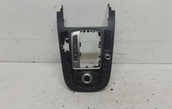 Audi A4 S4 B8 8K Head unit multimedia control 8T0919611WFX 8T0919611