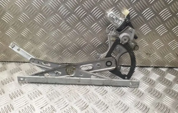 Hyundai i20 (PB PBT) Front door window regulator with motor 