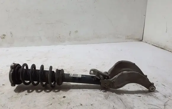 Volvo XC90 Front shock absorber/damper 32269059