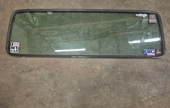 Renault Master II Rear windscreen/windshield window 820026388888777