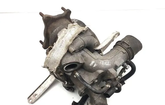 Audi A3 S3 8P Turbo 06J145701H