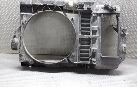 Citroen C5 Radiator support slam panel