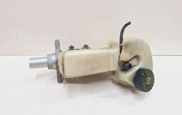 Mercedes-Benz R W251 Master brake cylinder A2514300202 03350886791