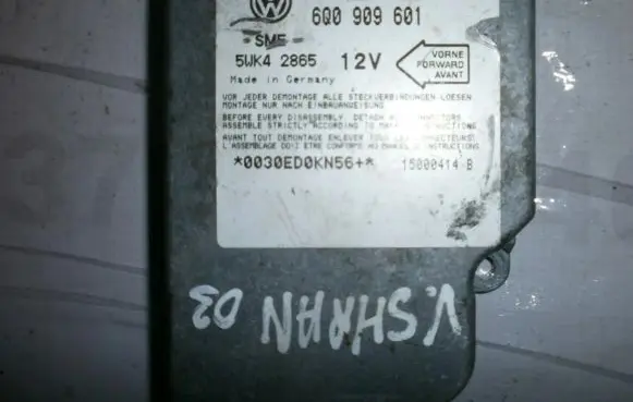 Volkswagen Sharan Airbag control unit/module 6Q0909601 5WK42865