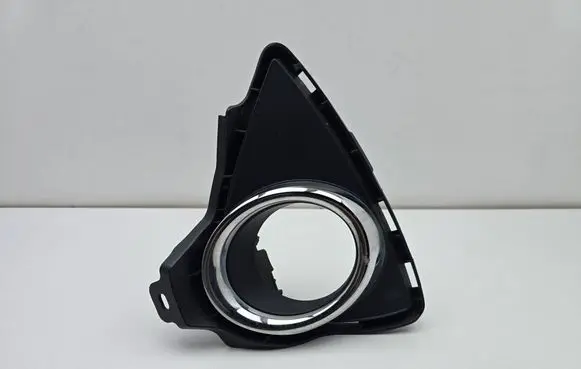 Toyota Auris E180 Front fog light trim/grill 8148202280