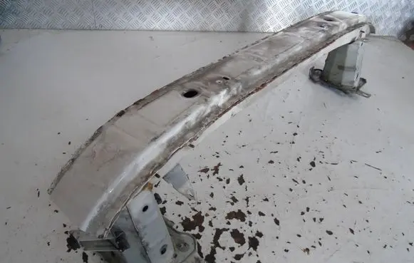 Volvo C30 Front bumper support beam 