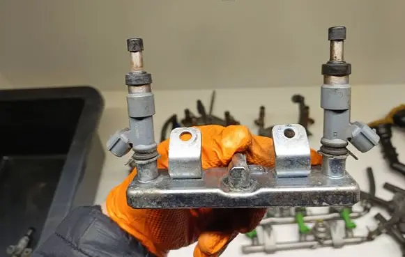Subaru Outback (BS) Fuel injector 226062714