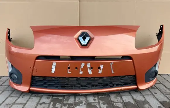 Renault Twingo II Front bumper 8200649327