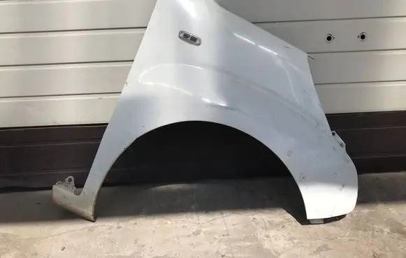 Citroen Nemo Fender