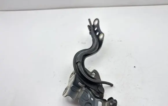 Toyota Auris E180 Engine bonnet/hood hinges