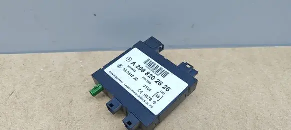 Mercedes-Benz CLK A209 C209 Keyless (KESSY) go control unit/module A2098202626